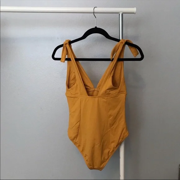 L*Space Isabelle One Piece Swimsuit - Bronze - Picture 5 of 8